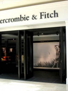 abercrombie-propose-le-xxxs-ou-000-dans-ses-boutiques-070714497